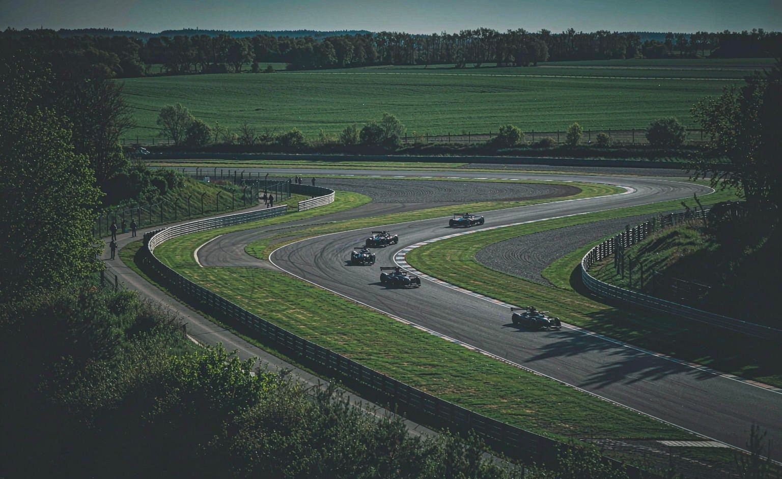 Open practice on circuit